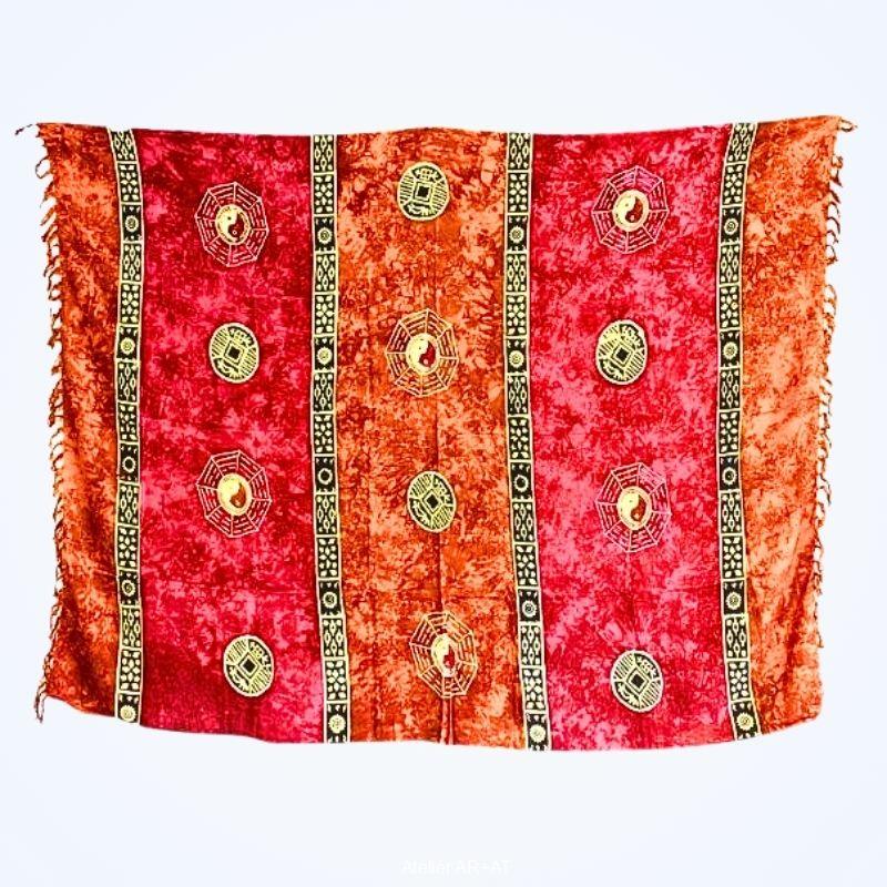 Batikovaný sarong se symboly jin-jang