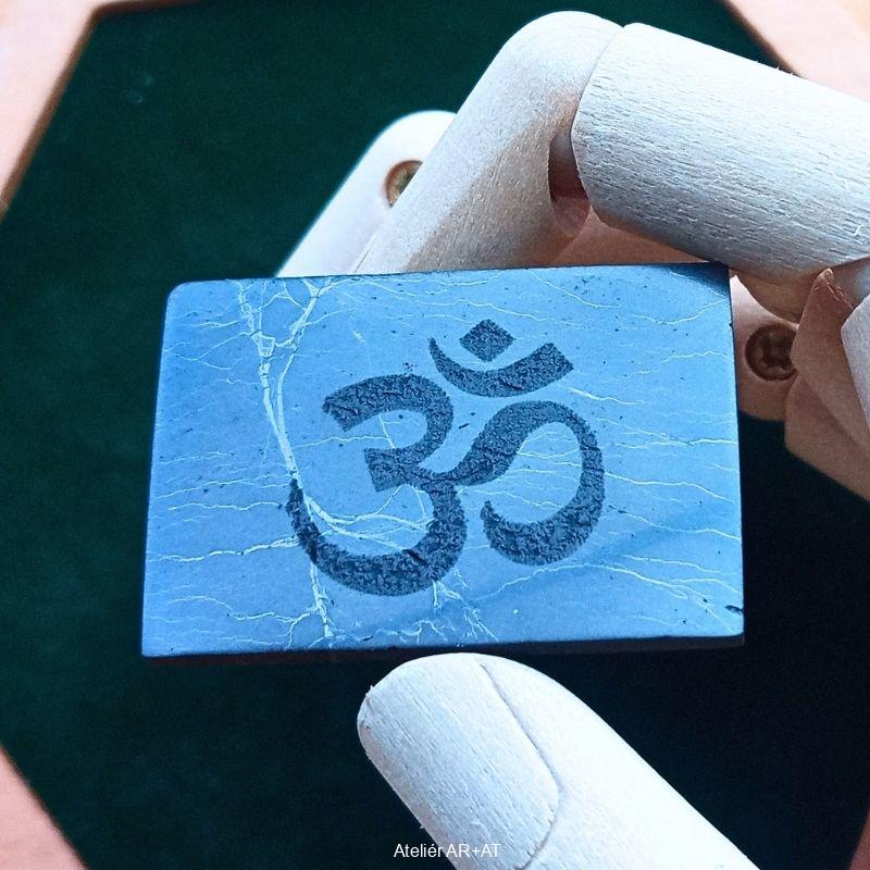 Šungitová destička na mobil 