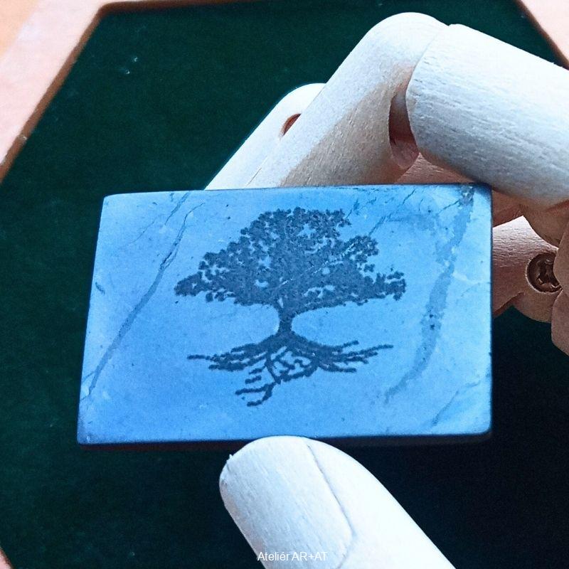 Šungitová destička na mobil 