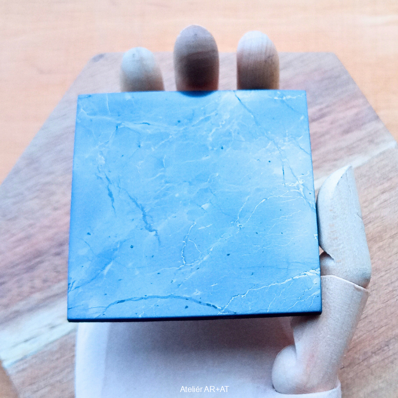 Šungitová destička na počítač hladká (čtverec 5cm)