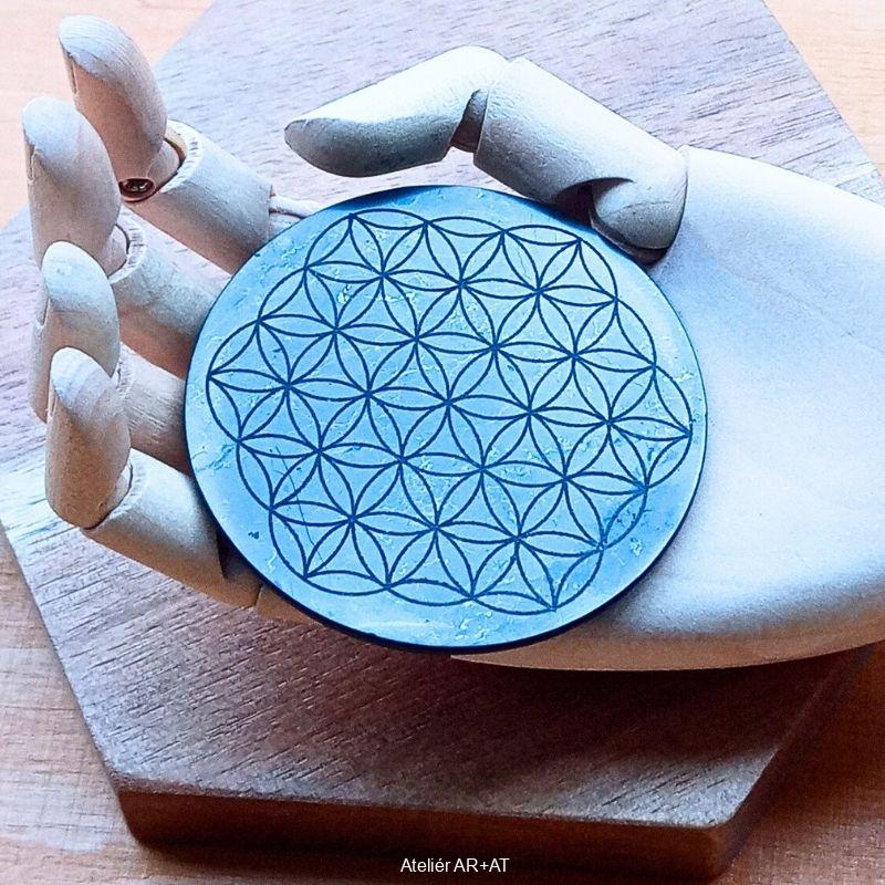 Šungitová destička na počítač s gravírováním (kulatá 5 cm)