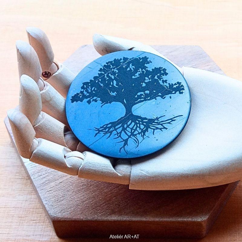 Šungitová destička na počítač s gravírováním (kulatá 5 cm)