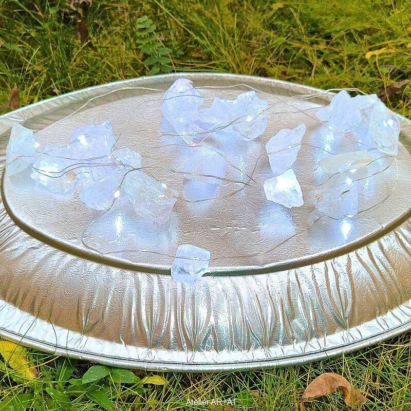 Zářící Drahokamy - LED řetěz s přírodními polodrahokamy