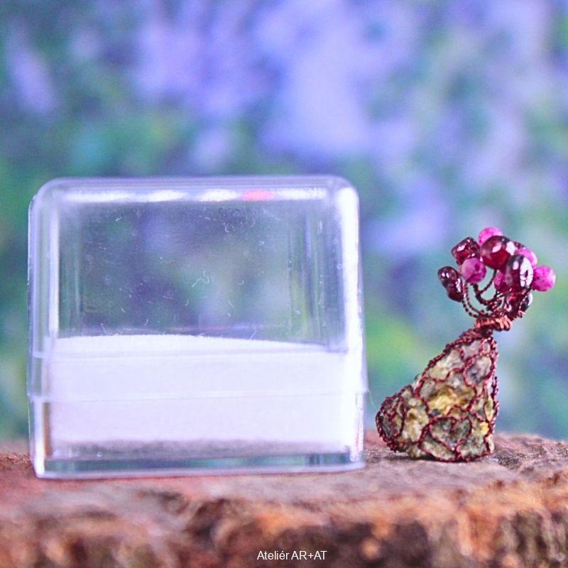 Rudý Olivín - vášnivý Stromeček Štěstí