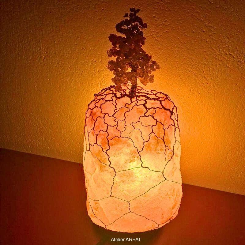 Svítání v Rozkvětu – tantrický Strom Života na solné lampě