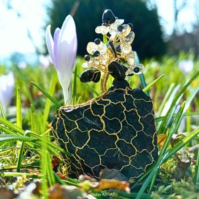 Zlatý Šungit - ochranný Strom Života