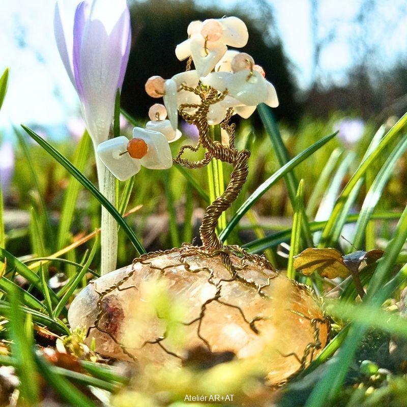 Kvetoucí Perleť - ohnivý Strom Života