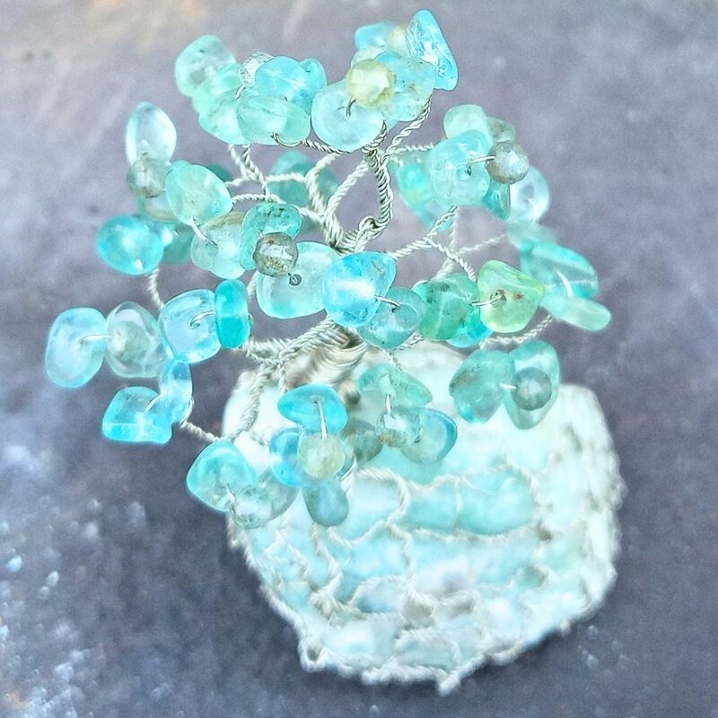 Koruna ručně drátovaného Stromu Života Blankytná Bříza s apatitem