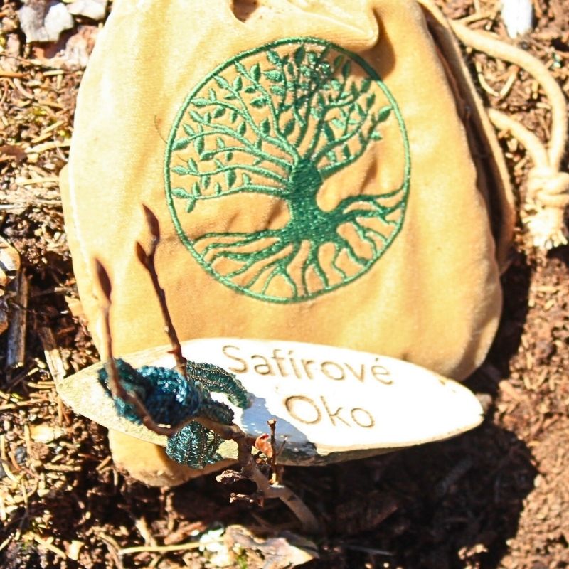 Vysazené Stromové dvojče talismanu Safírové Oko