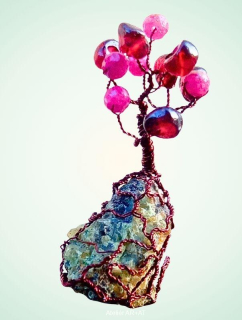 Rudý Olivín - vášnivý Stromeček Štěstí