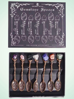 Čajová bronzová lžička s přírodním krystalem